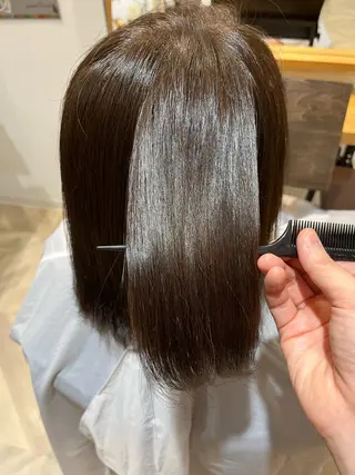 ミディアム カラー まつしま ちひろのヘアスタイル