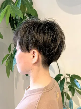 ショート 齋藤 リョウコのヘアスタイル