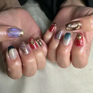 ネイル 里見 麗のネイルデザイン