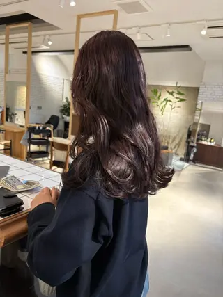 ロング カラー Yui⭐️ 透け感カラーのヘアスタイル