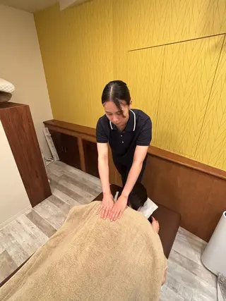 美容鍼灸サロン      APLUS所属・美容鍼灸サロン APLUSのエステ・リラクイメージ