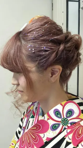 ヘアアレンジ yaya✂︎ 美髪/艶カラーのヘアスタイル