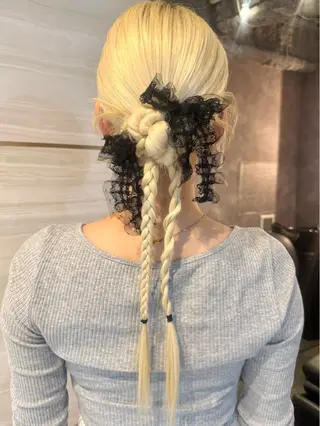 ロング 🌱巴結生🌿大宮 ☁️ミルクティーのヘアスタイル