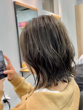 ミディアム 韓国/レイヤーカット 顔周り/廣瀬達哉のヘアスタイル