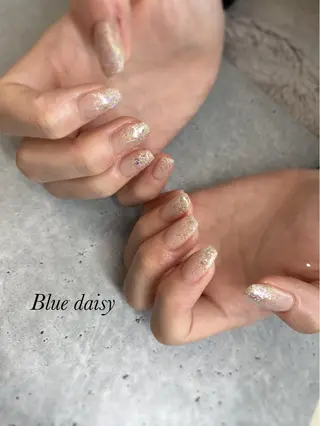 ネイル Blue daisy 栄本店のネイルデザイン