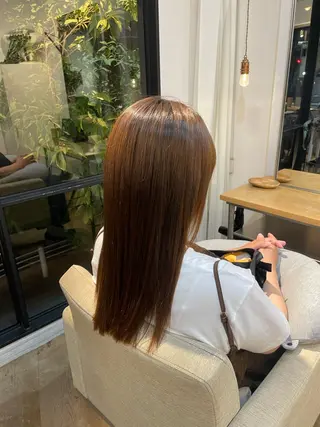 ロング BELO OSAKA カエデのヘアスタイル