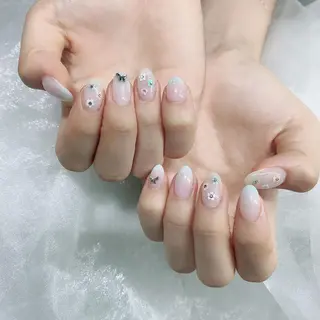 ネイル Queens PUPUのネイルデザイン