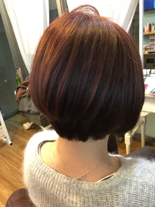 ショート カラー Lilith by M-TRIBEのヘアスタイル