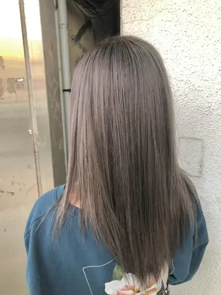 カラー ダブルスキルエクステ /羽エクステ白石宇由のヘアスタイル