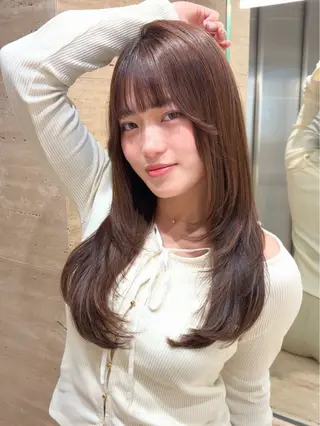 ミディアム 前髪・顔周りカット☆ あらいみゆのヘアスタイル