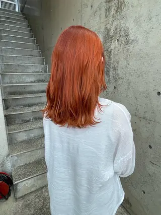 セミロング カラー 日高 香織のヘアスタイル