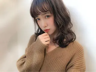 セミロング 🪞THEATER 表参道店🩰のヘアスタイル