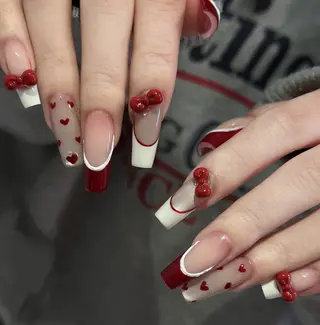 ネイル D-BEAUTY Nailsalonのネイルデザイン