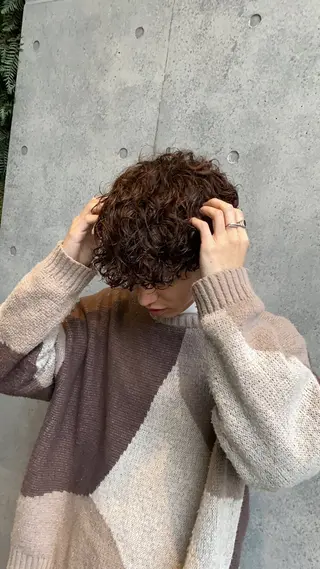 ミディアム 似合わせパーマ 渡辺尚暉のヘアスタイル