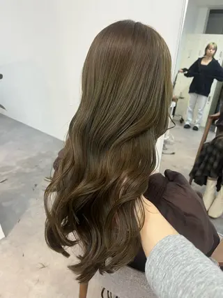 ロング 🟣niw SHUNNA🟣のヘアスタイル