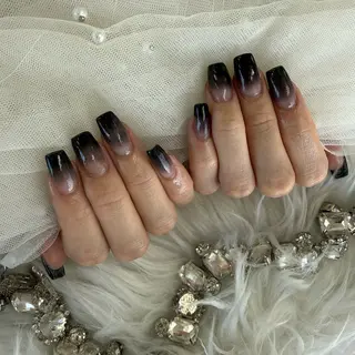 ネイル MADIA 平塚店所属・MADIA ___rinaのネイルデザイン