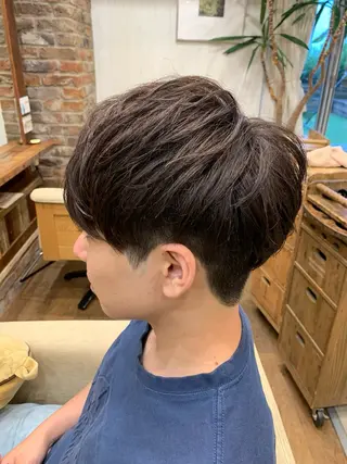 カラー 逗子🫧透明感カラー しゅんやのヘアスタイル