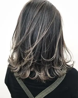 ミディアム カラー 髪質改善サロン 心斎橋ARCHEのヘアスタイル