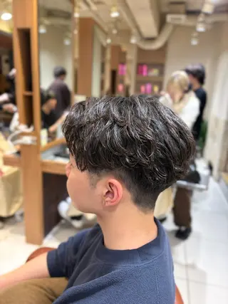 ショート パーマ メンズ レイヤー/切りっぱな しボブ✨️みずか💜のヘアスタイル