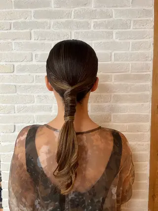 ロング ヘアアレンジ Topstylist YUKIのヘアスタイル