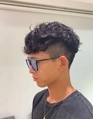 パーマ メンズ ハードパーマ Rico💜のヘアスタイル
