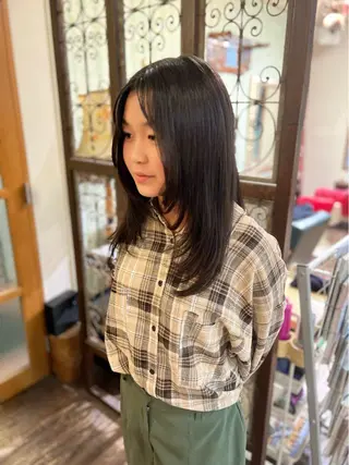 ロング PON　ハイトーン ショートカット心斎橋のヘアスタイル