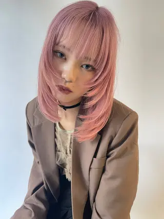 ミディアム Authen. soraのヘアスタイル