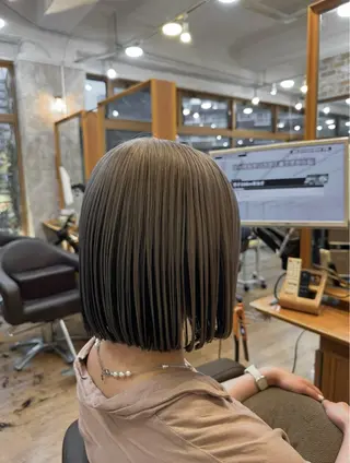 ミディアム カラー 丸山 弘基のヘアスタイル