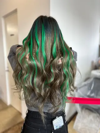 ロング 🩶BRAS 🩶のヘアスタイル