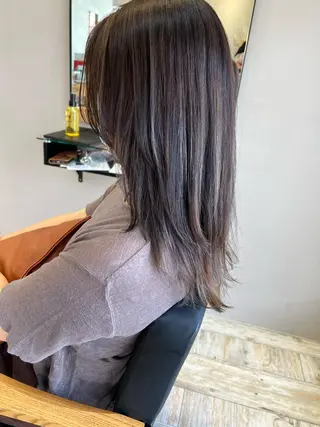 セミロング カラー テトネ タカシのヘアスタイル