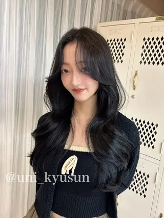 ロング カラー 本格韓国ヘア🇰🇷 【uni】キューさんのヘアスタイル