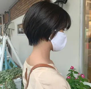 ショート カラー stylist店長 岡本真依のヘアスタイル