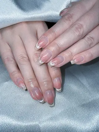 ネイル UniqueNail 長さだし専門店のネイルデザイン