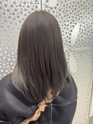 ミディアム カラー 頭から整える美容師 松田のヘアスタイル