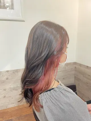 ロング owl（オウル） Momoのヘアスタイル