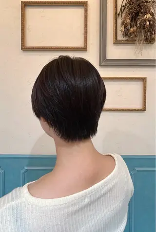 ショート 河野 穂香のヘアスタイル