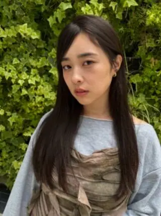 ロング 🌱大森柚紀🐇 うる艶髪🫧のヘアスタイル