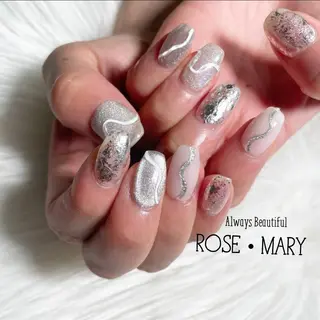 ネイル ROSE・ MARY 鈴木のネイルデザイン