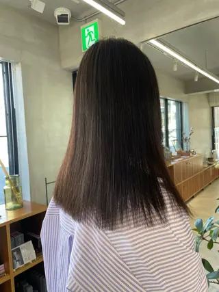 セミロング 鶴井 美空のヘアスタイル