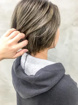 カラー モエ 代々木公園/神山町のヘアスタイル