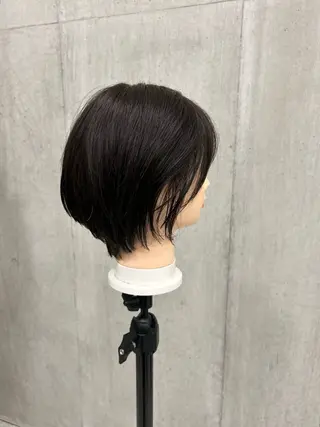 ショート ·.⟡ 福田 彩乃 透明感カラー🪄🩵のヘアスタイル