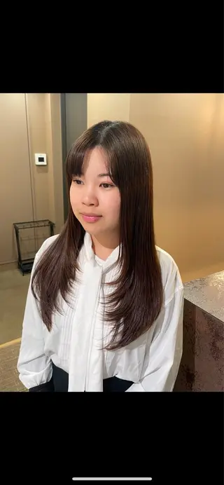ロング 髙橋 真香のヘアスタイル