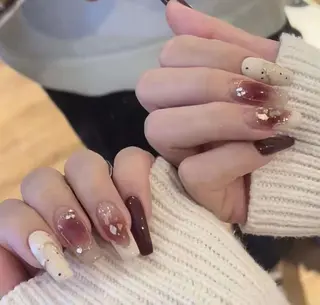 ネイル VIVIAN リサのネイルデザイン