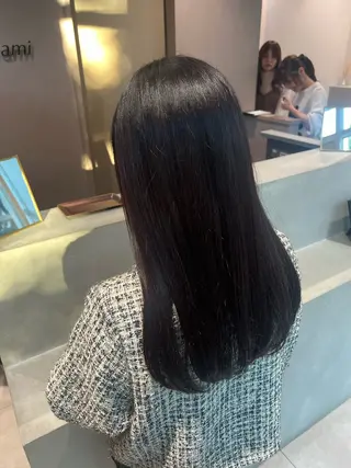 セミロング aya / ニュアンスカラーのヘアスタイル