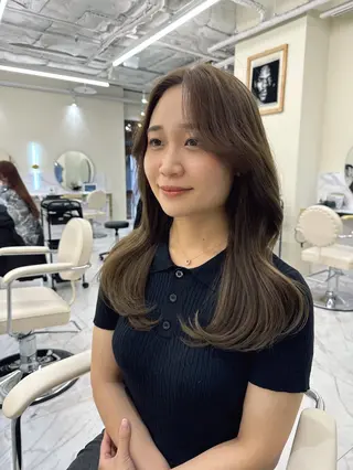 セミロング カラー ヘアアレンジ 髪質改善特化 🫧松野力也のヘアスタイル