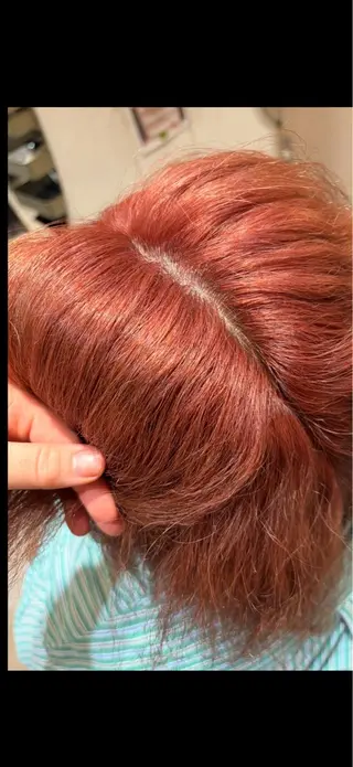 カラー Ha naのヘアスタイル