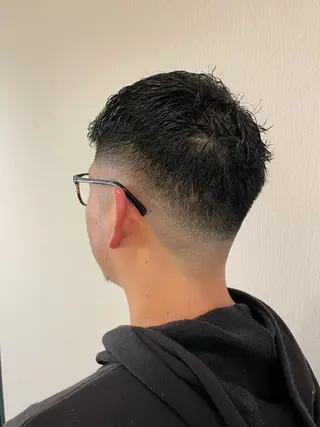 ショート 菊川 照治のヘアスタイル