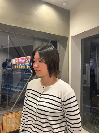 ショート AILERON 持倉のヘアスタイル