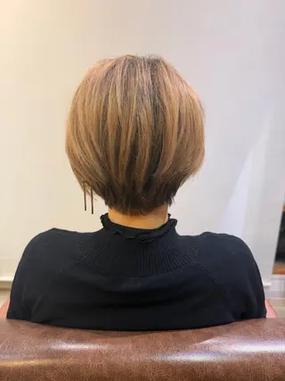 ショート moe 🍀美髪矯正 ツヤツヤストレートのヘアスタイル