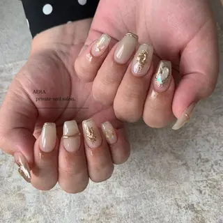 ネイル AERA nail shino🐱⸝꙳のネイルデザイン